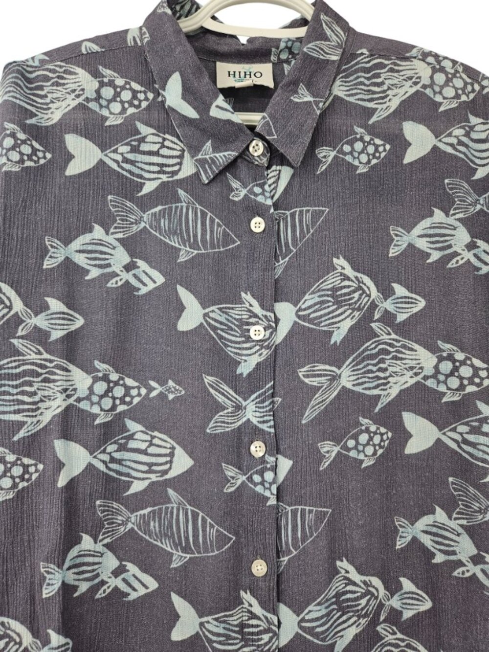 HIHO Vicky Fish Print Button Down Shirt Blue Gray Women's Size M Summer Vacation - Picture 4 of 11